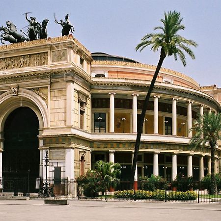 Casa Melu - Palermo Centro Apartment Bagian luar foto